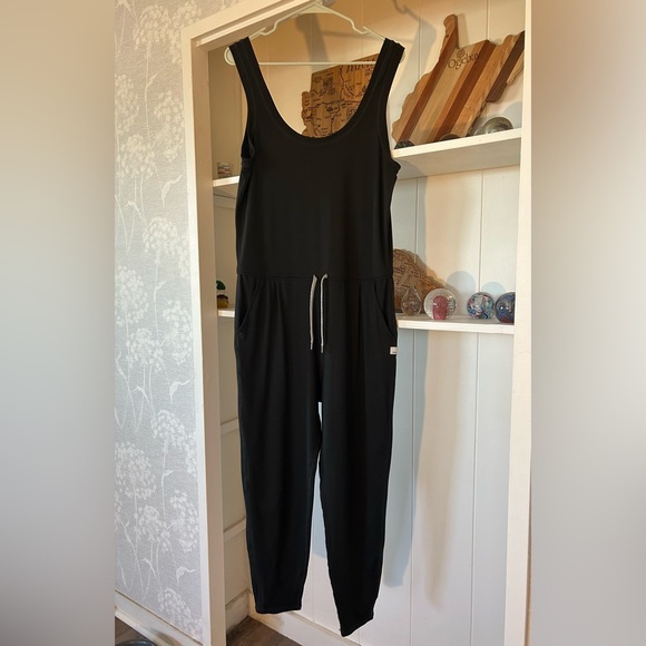 Vuori Pants - VUORI Black Jumpsuit Size Small Drawstring Waist